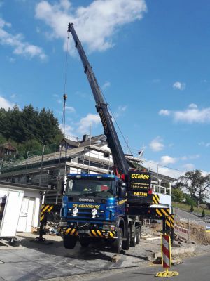 AUTOKRANE, LKW-LADEKRANE